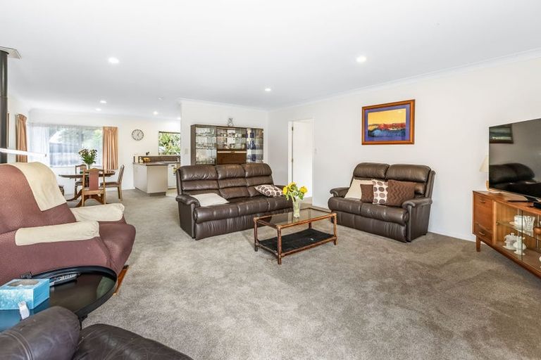 Photo of property in 68 Highfields Drive, Katikati, 3129