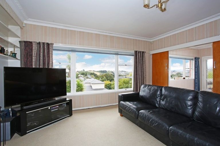 Photo of property in 1a Prospect Terrace, Pukekohe, 2120