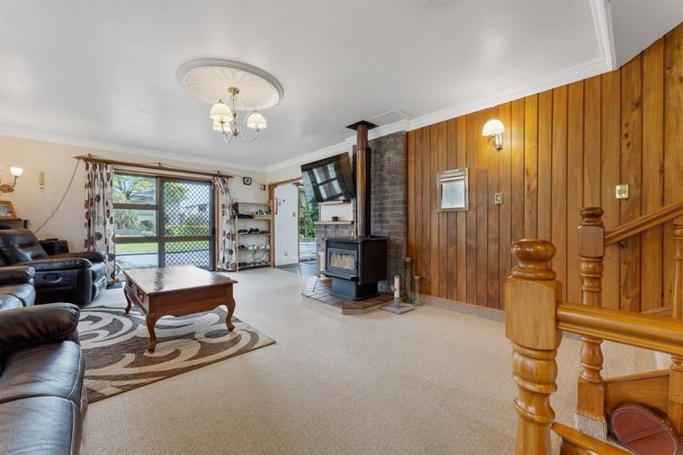 Photo of property in 2 Cassandra Street, Stratford, 4332