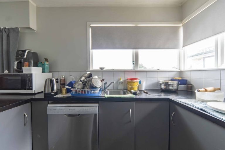 Photo of property in 109 Mount View Road, Melville, Hamilton, 3206