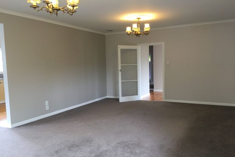 Photo of property in 2 Hatton Street, Karori, Wellington, 6012