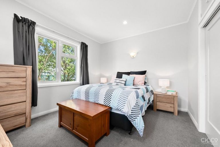 Photo of property in 113b Waiwhetu Road, Waterloo, Lower Hutt, 5011