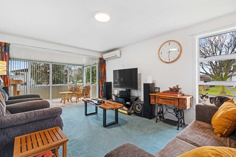 Photo of property in 22 Chartwell Drive, Tokoroa, 3420