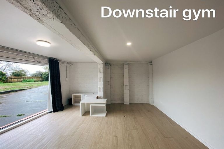 Photo of property in 37 Hillcrest Road, Hillcrest, Hamilton, 3216