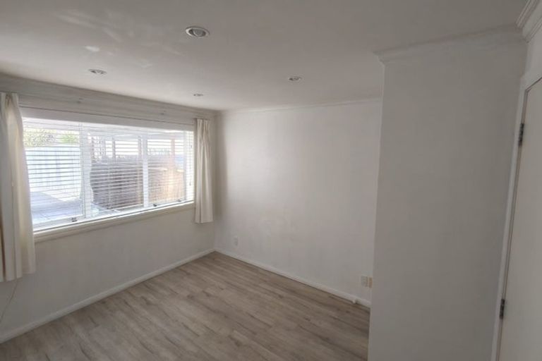 Photo of property in 217 Matai Road, Raumati Beach, Paraparaumu, 5032
