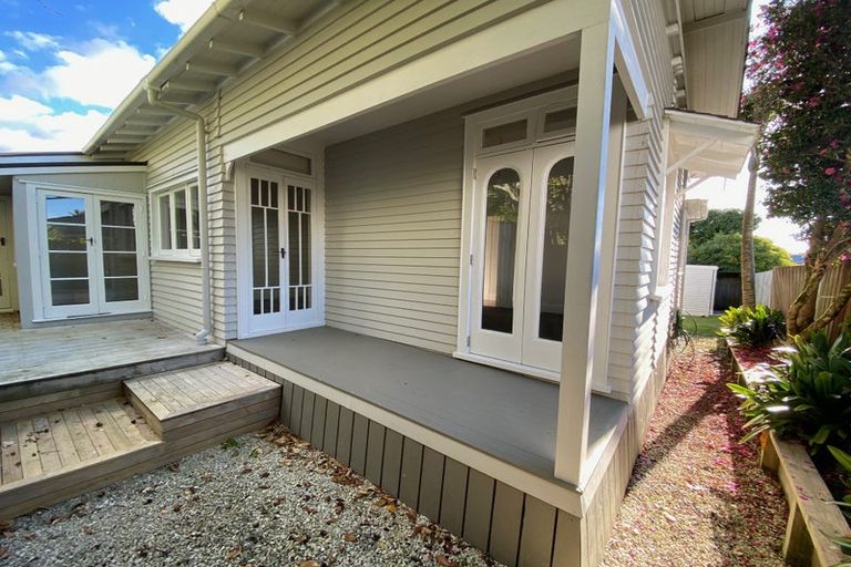 Photo of property in 49a Brandon Road, Glen Eden, Auckland, 0602