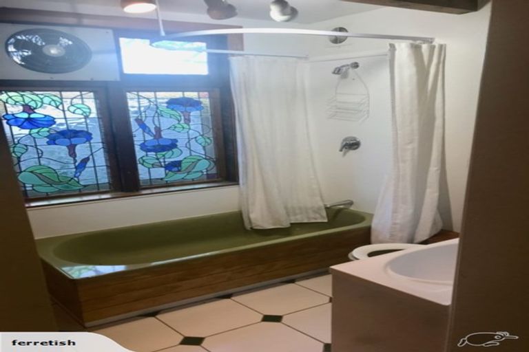 Photo of property in 44 Crawford Road, Kilbirnie, Wellington, 6022