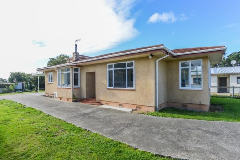 Photo of property in 20 Petane Road, Bay View, Napier, 4104