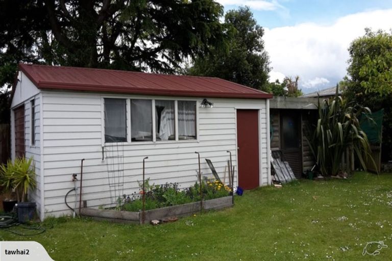 Photo of property in 3 Tudor Place, Koutu, Rotorua, 3010