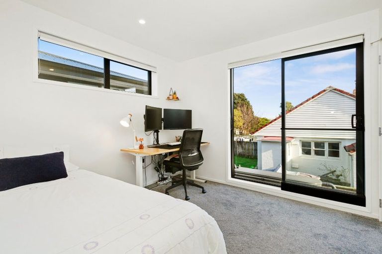 Photo of property in 4/182 Cambridge Terrace, Fairfield, Lower Hutt, 5011