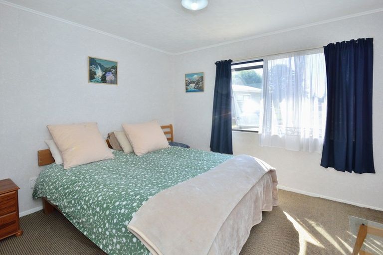 Photo of property in 9 Bill Nolan Place, Mahia, 4198
