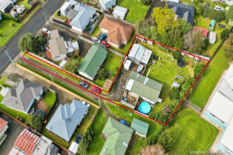 Photo of property in 13 Greenhaven Avenue, Opaheke, Papakura, 2113