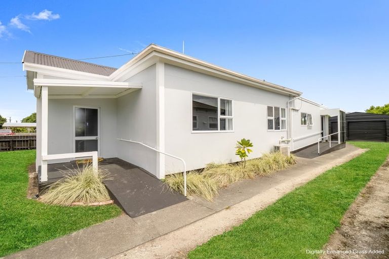 Photo of property in 27 Kitchener Street, Whanganui East, Whanganui, 4500