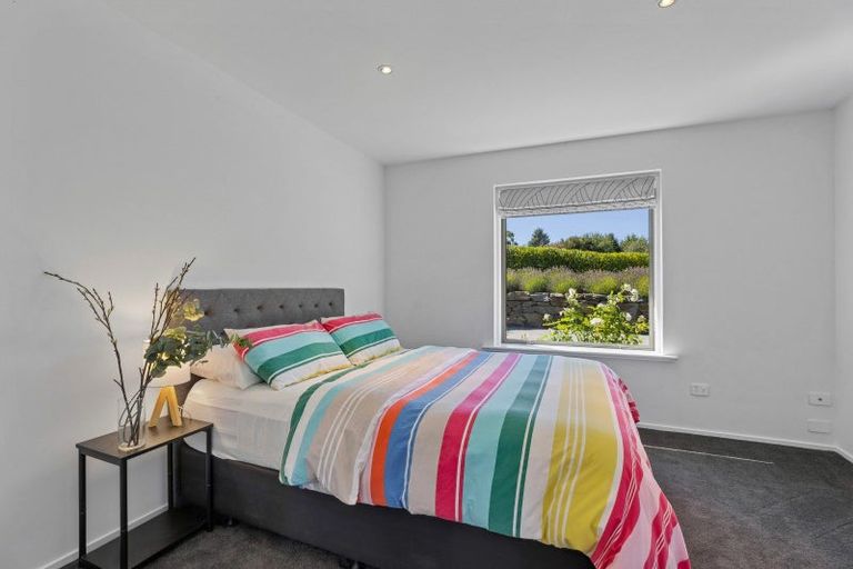 Photo of property in 314 Beacon Point Road, Wanaka, 9305