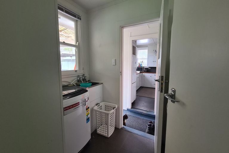 Photo of property in 221 Lytton Road, Elgin, Gisborne, 4010