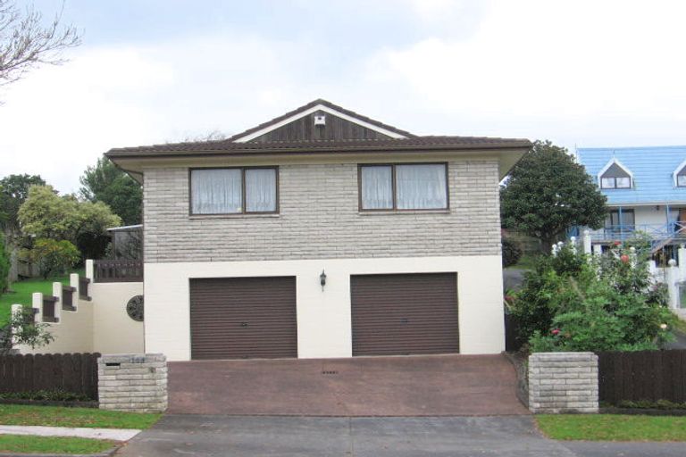 Photo of property in 144 Everglade Drive, Totara Heights, Auckland, 2105