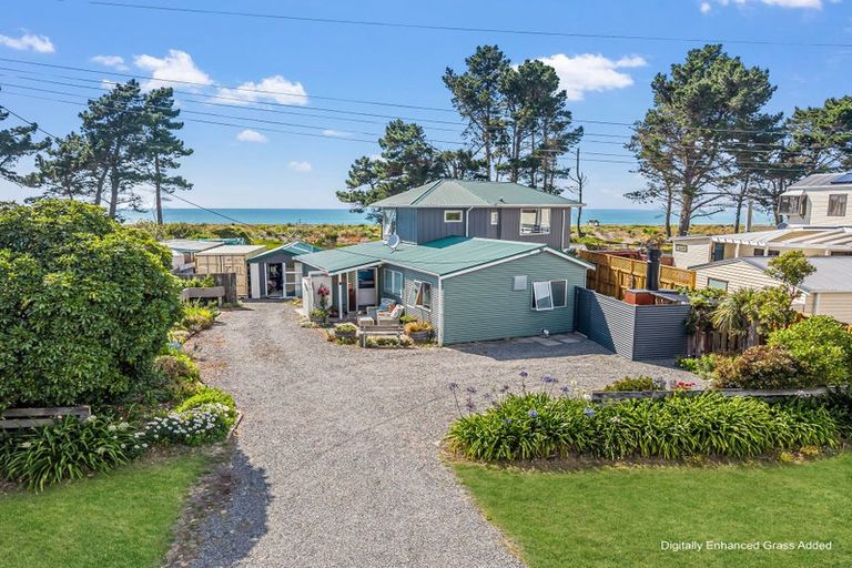 Photo of property in 47 Chamberlain Avenue, Amberley, 7481