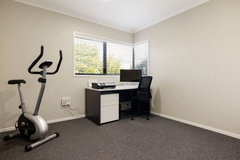 Photo of property in 9 Brancaster Place, Cambridge, 3434