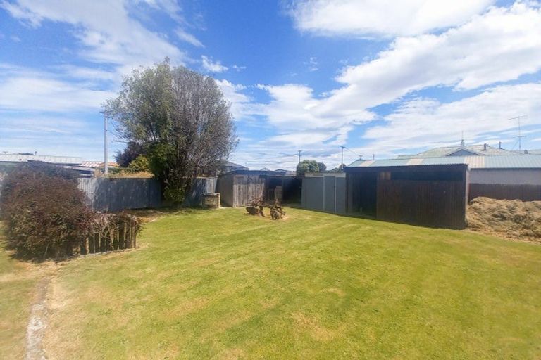 Photo of property in 3 Clifden Highway, Tuatapere, 9620