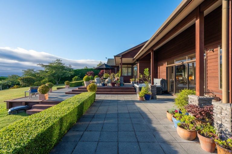 Photo of property in 48 Blue Ridge Drive, Acacia Bay, Taupo, 3385