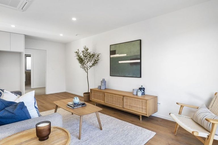 Photo of property in 97b Argyle Street, Mosgiel, 9024