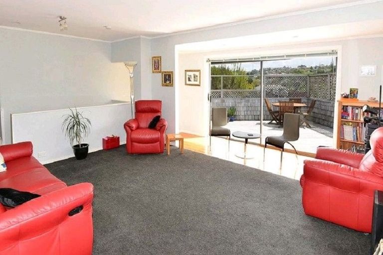 Photo of property in 38 Alexander Avenue, Torbay, Auckland, 0630