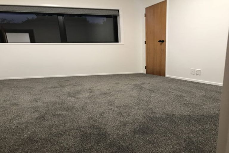 Photo of property in 6 Ferntree Terrace, West Harbour, Auckland, 0618