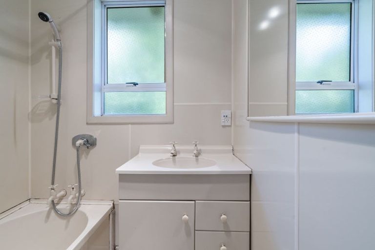 Photo of property in 34 Grant Road, Otatara, Invercargill, 9879