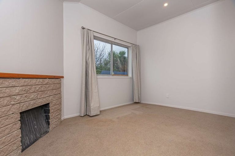 Photo of property in 67 Grey Street, Woodville, 4920