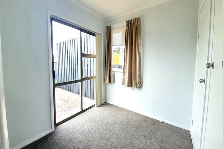 Photo of property in 1/35 Hill Crescent, Papakura, 2110