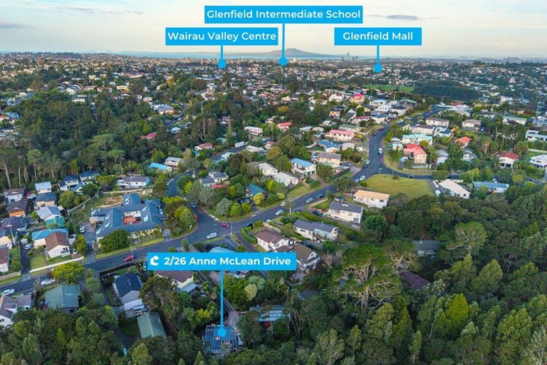 Photo of property in 2/26 Anne Mclean Drive, Bayview, Auckland, 0629