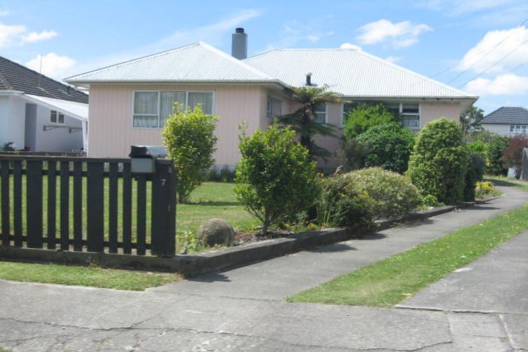 Photo of property in 7 Wilson Street, Pahiatua, 4910