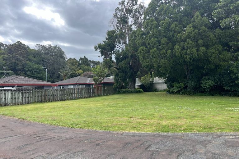 Photo of property in 350a Great South Road, Opaheke, Papakura, 2113