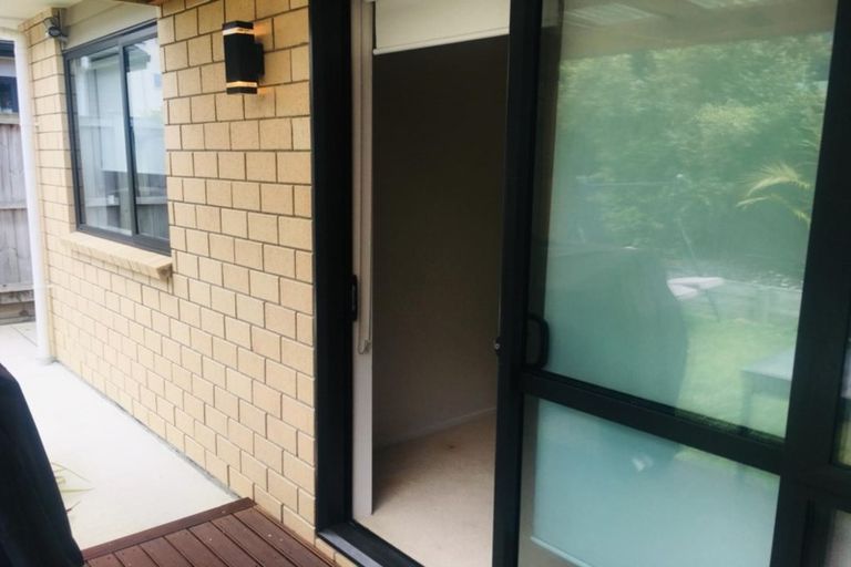 Photo of property in 28 Rohi Place, Flat Bush, Auckland, 2019