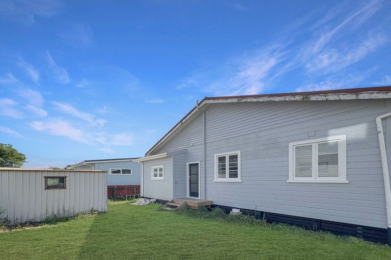 Photo of property in 38 Union Street, Foxton, 4814