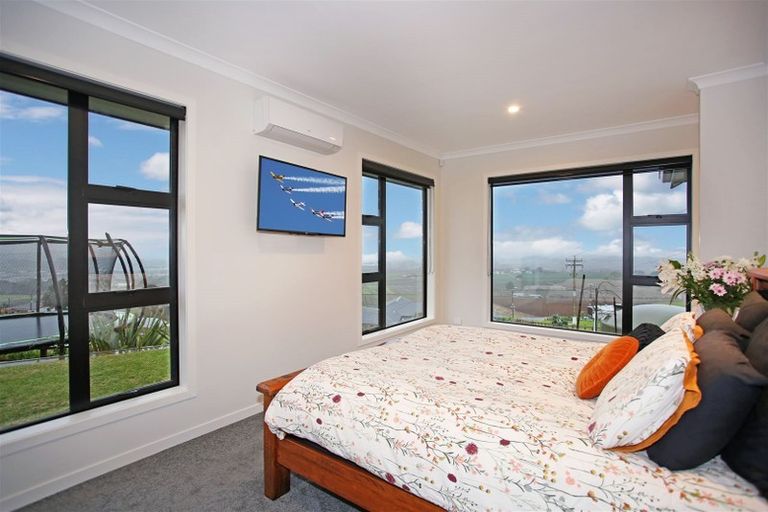 Photo of property in 5 Braxonne Close, Pukekohe, 2120