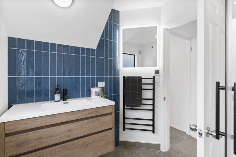Photo of property in 4 Otahuri Crescent, Greenlane, Auckland, 1051