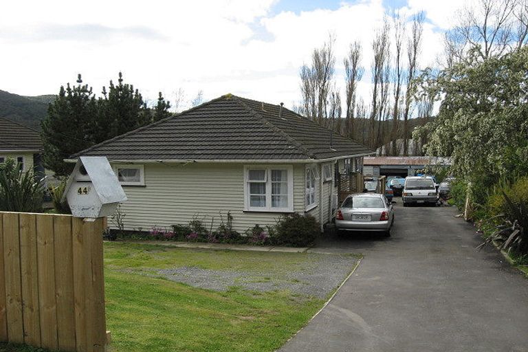 Photo of property in 44 Karaka Street, Wainuiomata, Lower Hutt, 5014