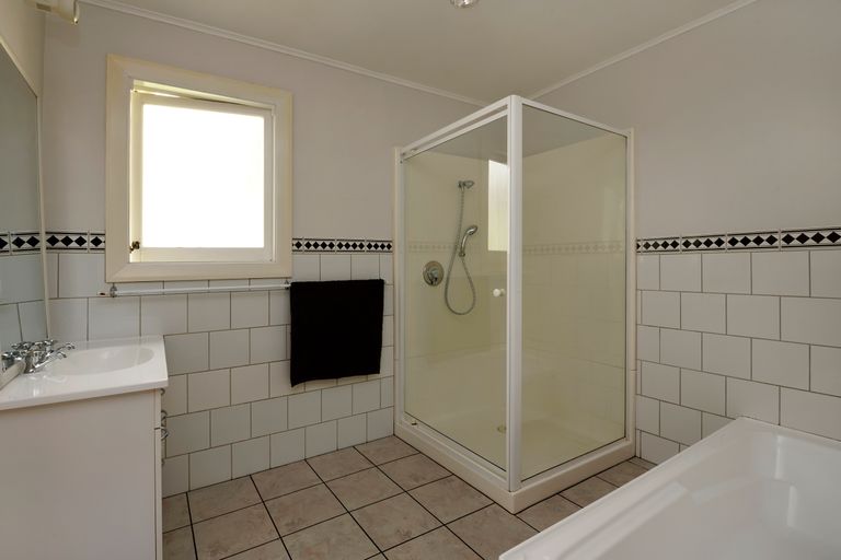 Photo of property in 175 Waimea Road, Nelson South, Nelson, 7010