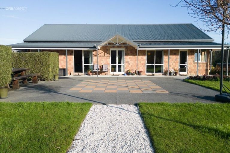 Photo of property in 75 Priors Road, Fernside, Rangiora, 7471