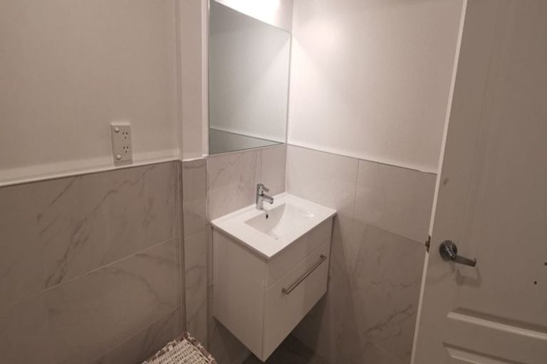 Photo of property in 45 Penzance Road, Mairangi Bay, Auckland, 0630