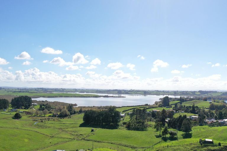 Photo of property in 70 Hillside Heights Road, Huntly, 3771