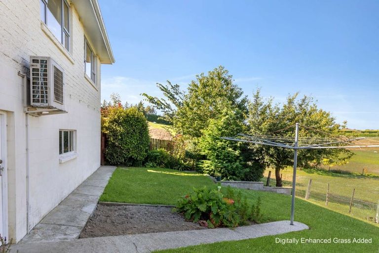 Photo of property in 10 Lewis Street, Gore, 9710