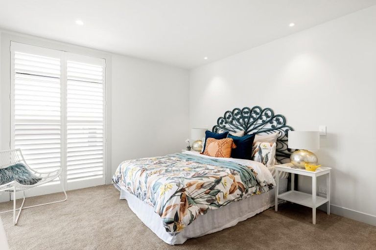 Photo of property in 1015 Papamoa Beach Road, Papamoa Beach, Papamoa, 3118