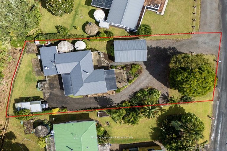 Photo of property in 490 Matakawau Road, Awhitu, Waiuku, 2684