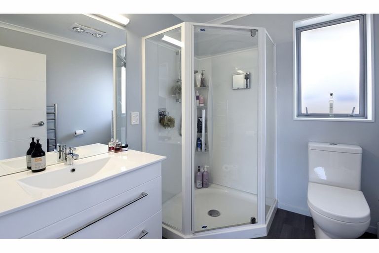 Photo of property in 9 Mary Newton Place, Brightwater, 7022