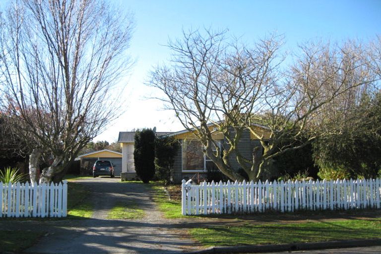 Photo of property in 10 Harling Avenue, Hillmorton, Christchurch, 8025
