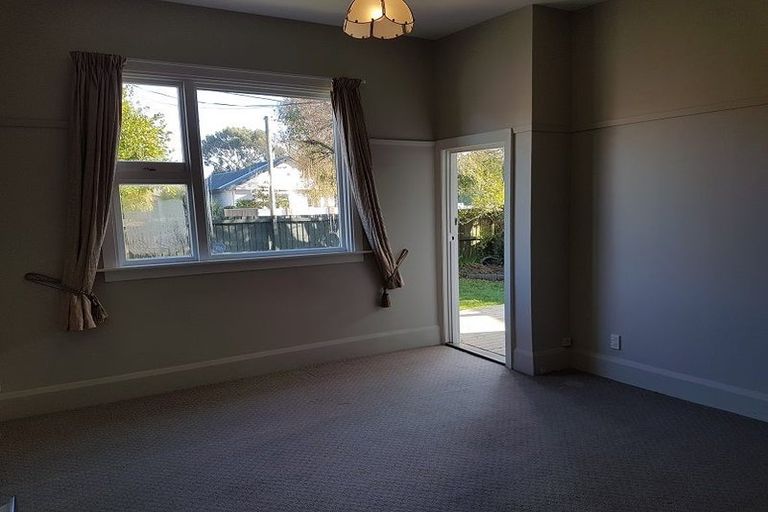 Photo of property in 8 Flockton Street, Mairehau, Christchurch, 8013