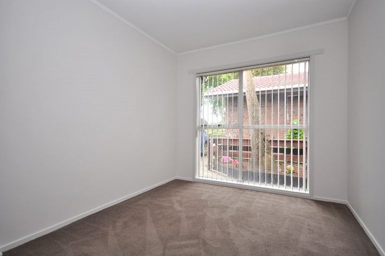 Photo of property in 3/51 Landscape Road, Papatoetoe, Auckland, 2025