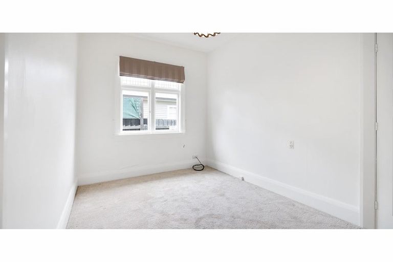 Photo of property in 1/12 Fairview Street, Somerfield, Christchurch, 8024